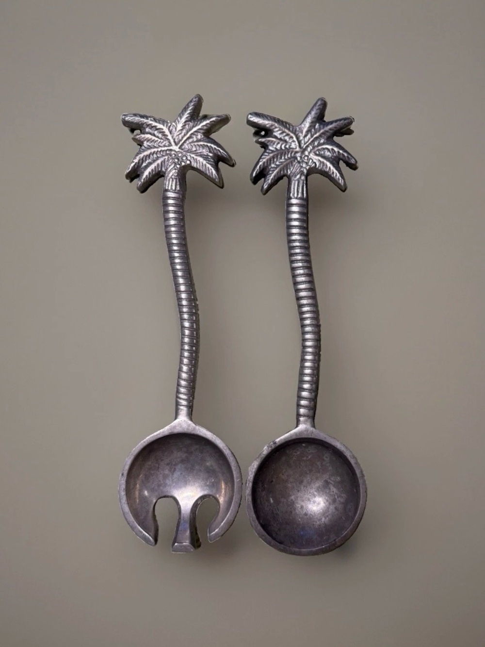 Palm Tree Stainless Steel Salad Servers - Silver Tone